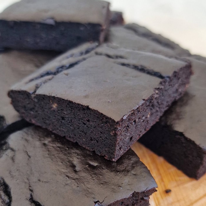 4 ingredient Banana Brownies