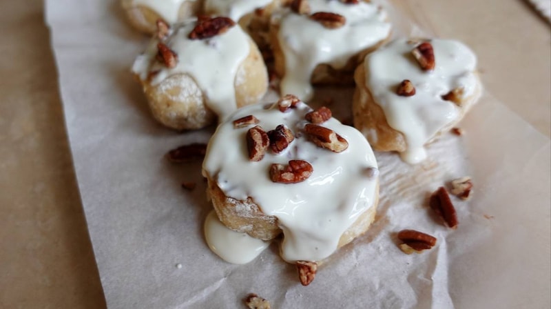 Apple Pie Cinnamon Rolls