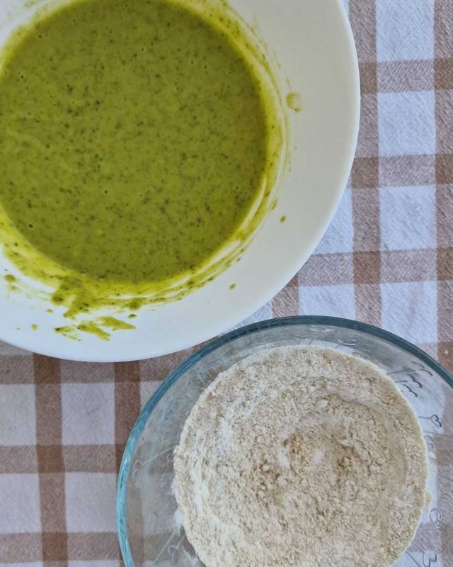 pistachio donuts dough with rice and oat flour