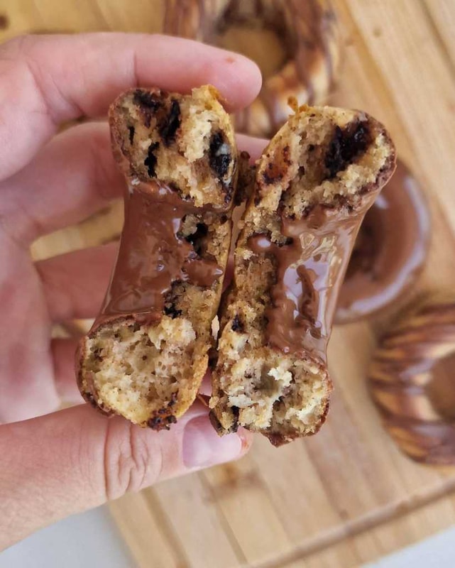 Healthy Banana Bread Donuts