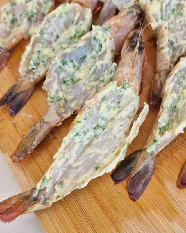 garlic butter prawns