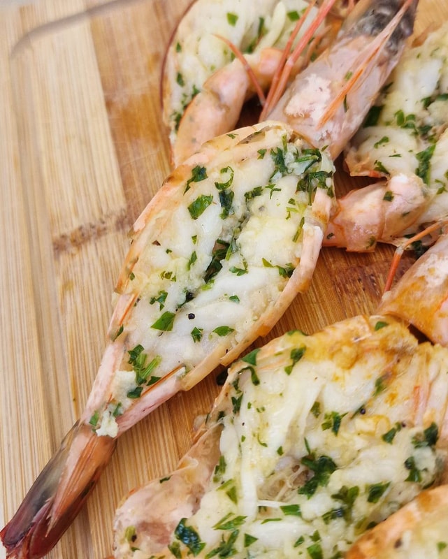 Butterfly Garlic Butter Prawns