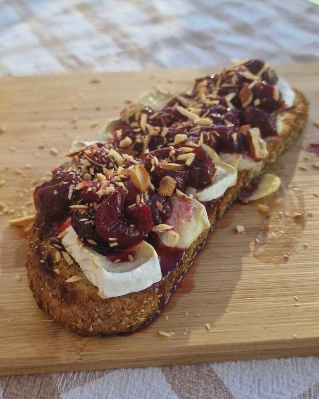 Cherry Camembert Bruschetta