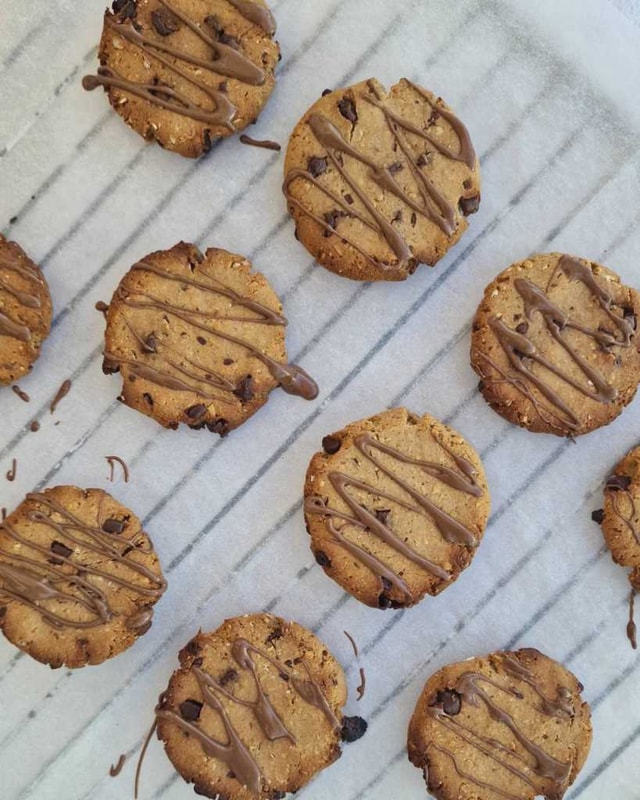 Healthy Oatmeal Chocolate Chip Cookies without brown sugar