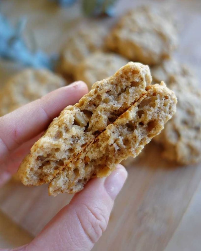 Christmas Oatmeal Cookies