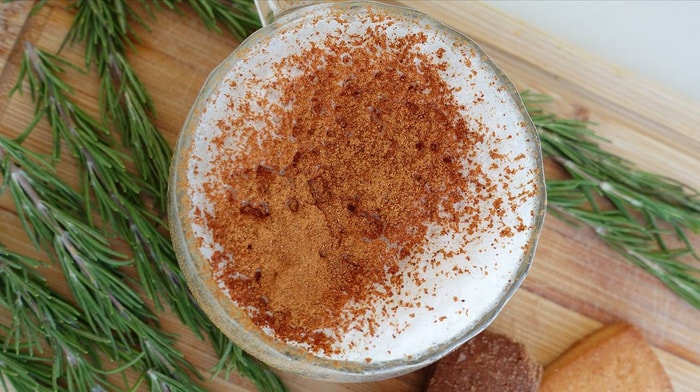 Cinnamon Roll Latte