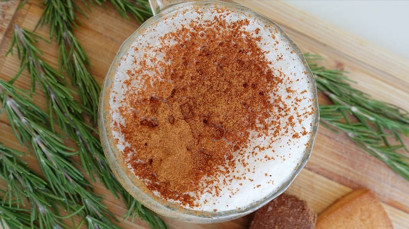 Cinnamon Roll Latte