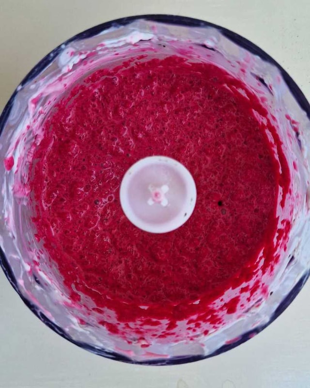Creamy Beetroot Sauce 