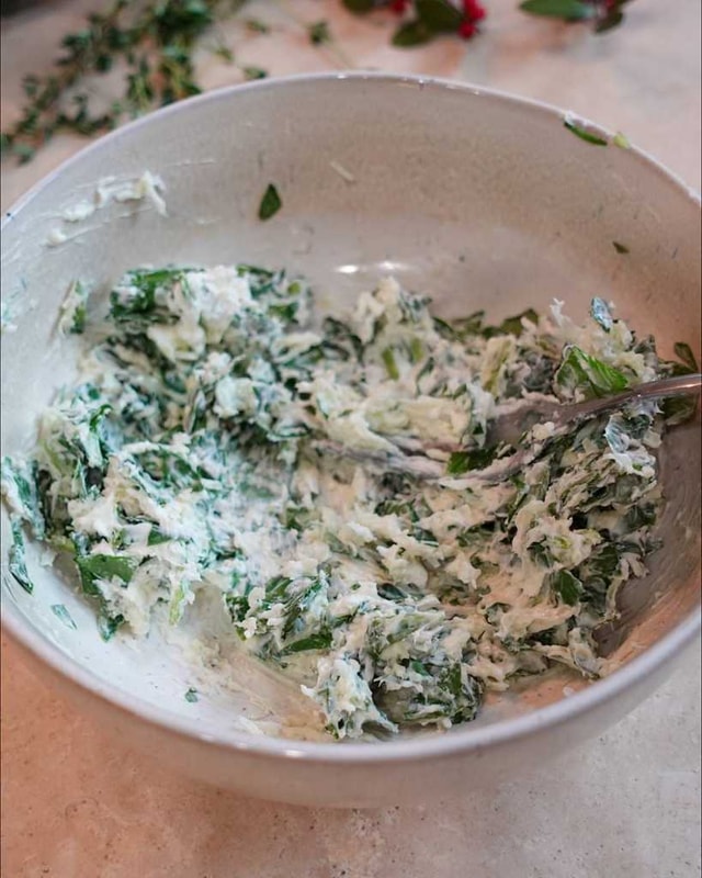 spinach and cream cheese filling