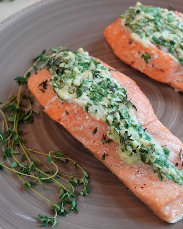 Creamy Spinach Stuffed Salmon