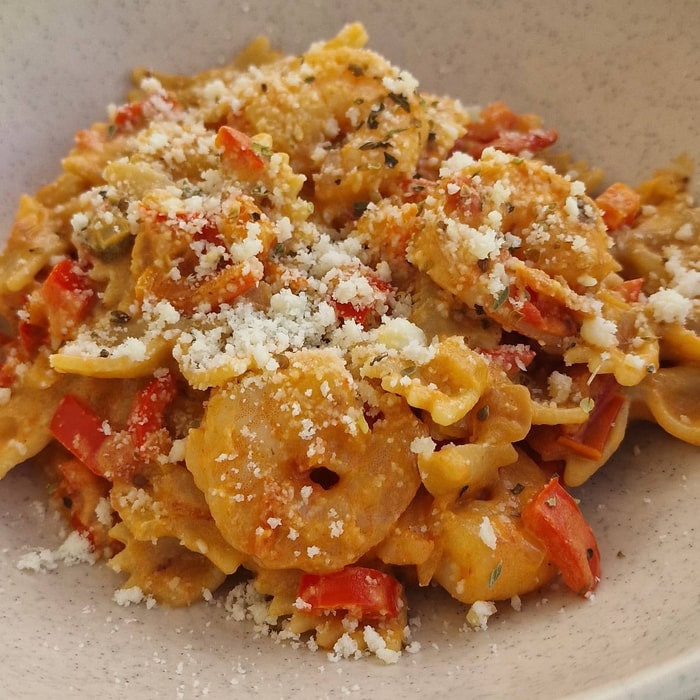 Creamy Tomato Pasta with Garlic Shrimp