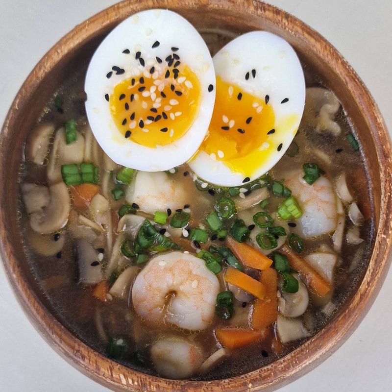 Easy Shrimp Ramen Soup