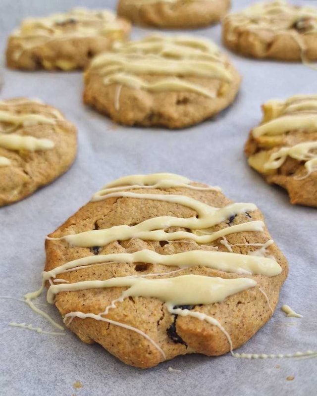 Healthy Apple Cinnamon Cookies recipe