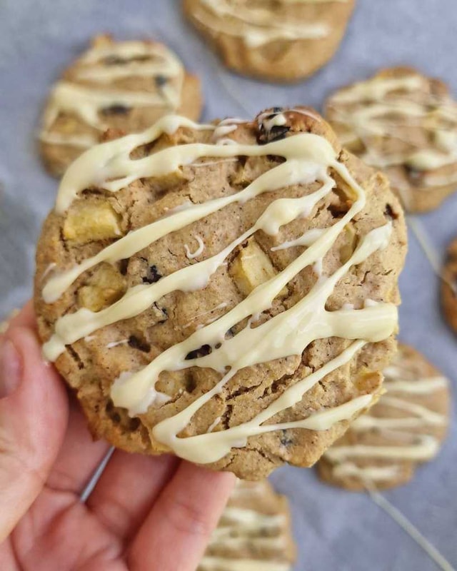 Healthy Apple Cinnamon Cookies recipe with cranberries and white chocolate