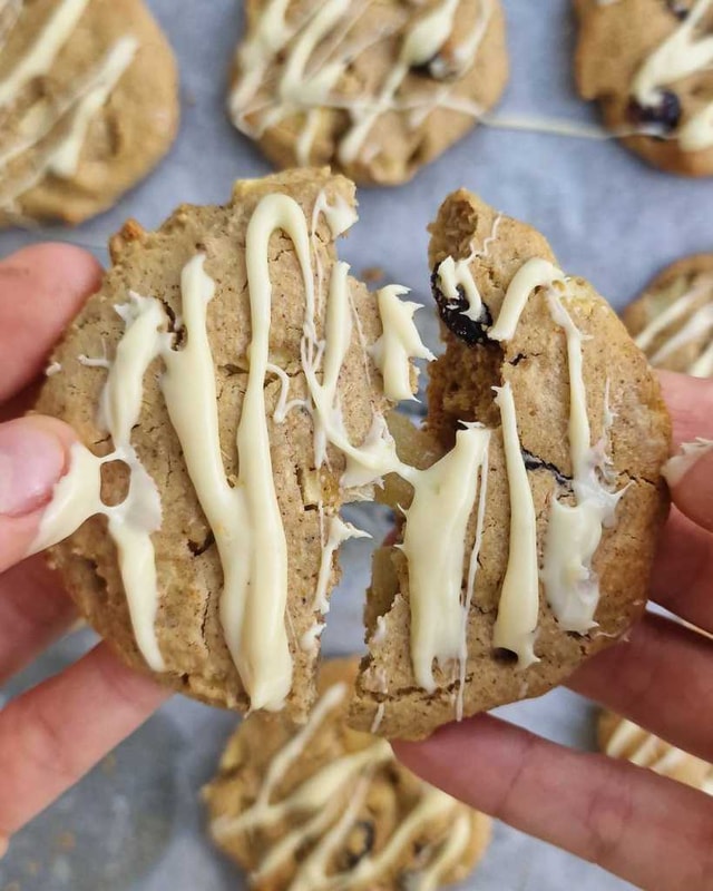 Healthy Apple Cinnamon Cookies recipe with cranberries and white chocolate