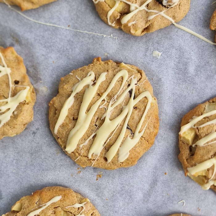 Healthy Apple Cinnamon Cookies