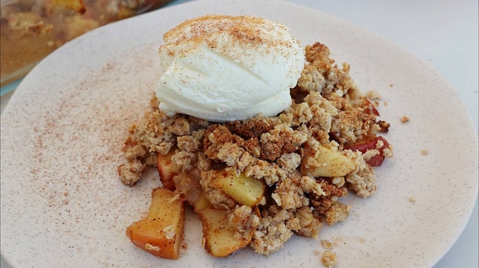Healthy Apple Crumble