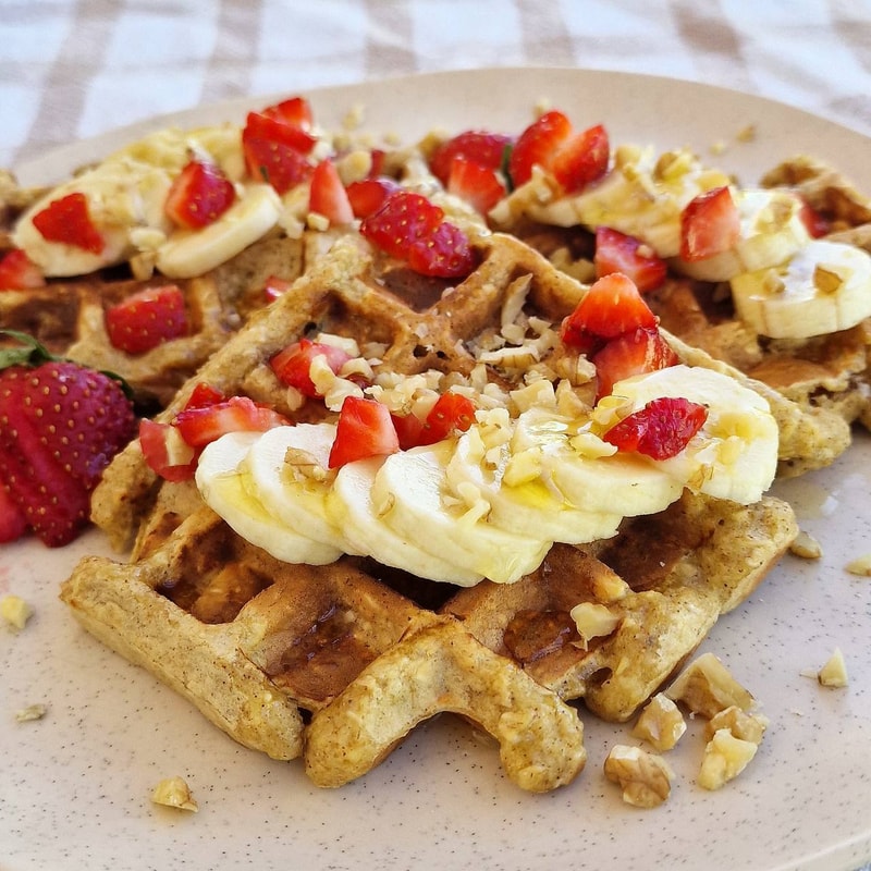 Healthy Banana Oat Waffles
