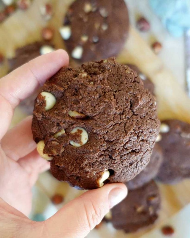 Healthy Chocolate Hazelnut Cookies