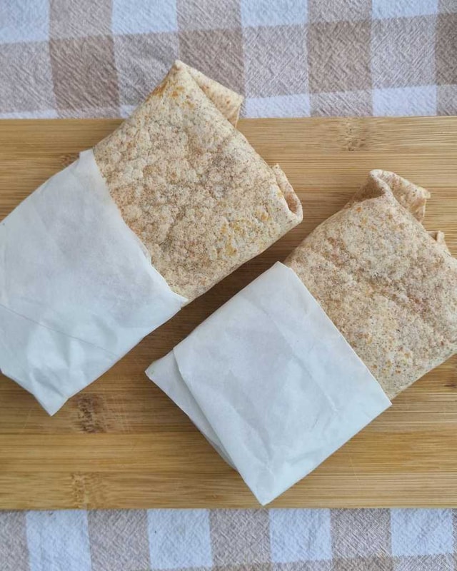 Healthy Shrimp Burrito with avocado, beans and yogurt recipe