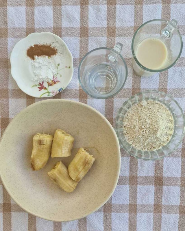 Healthy Vegan Banana Pancakes recipe ingredients