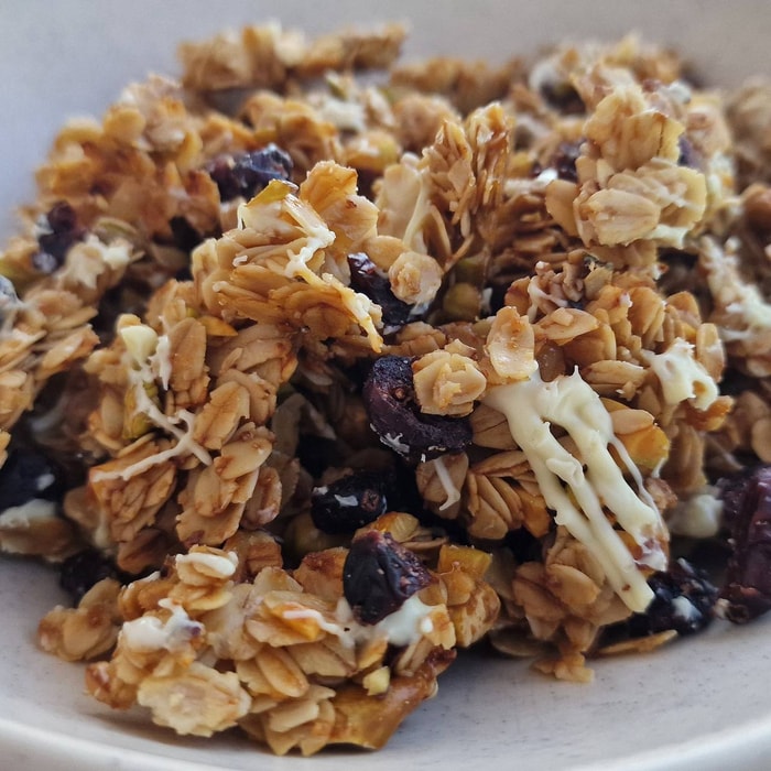 Homemade Cranberry Pistachio Granola