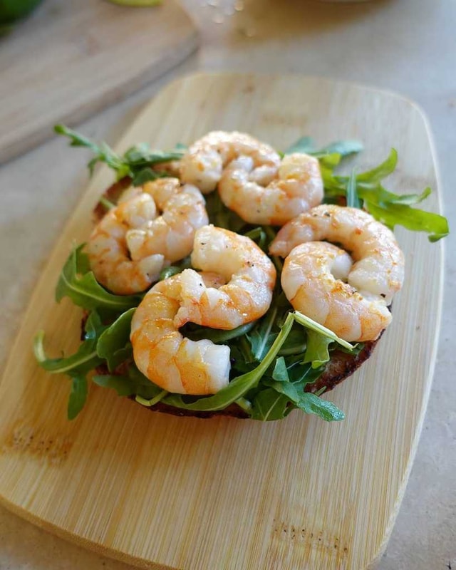Mango Shrimp Burger