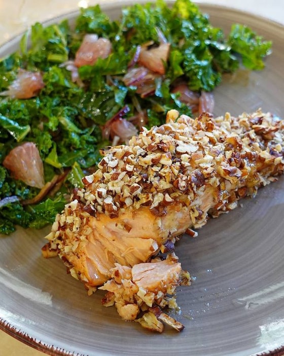Pecan-crusted Baked Salmon