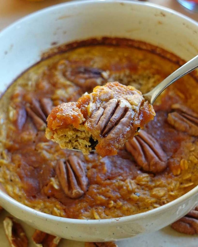 Pumpkin Spice Baked Oatmeal