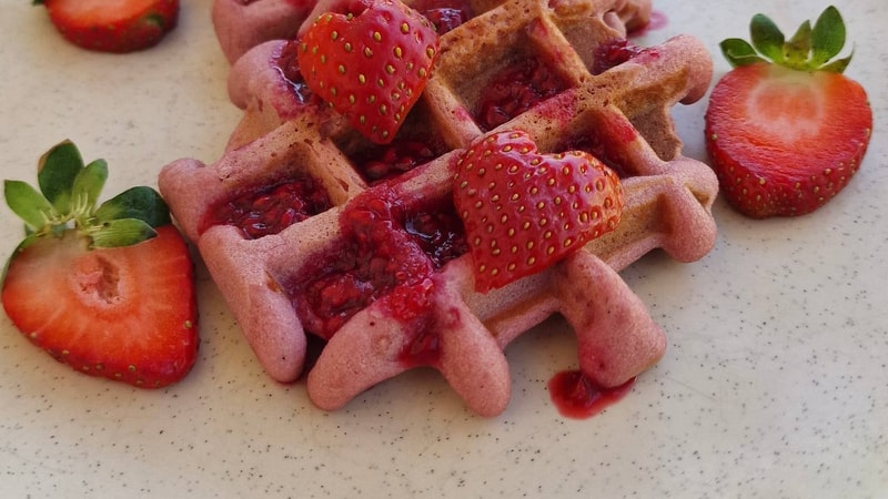 Raspberry Waffles (Gluten-free)