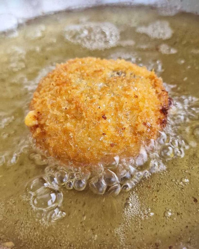 fried mushrooms for burger