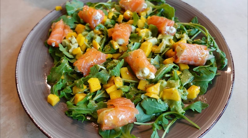 Smoked Salmon and Mango Salad