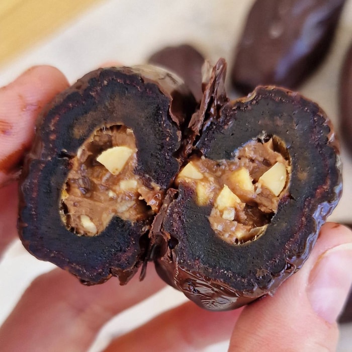 Snickers Stuffed Dates