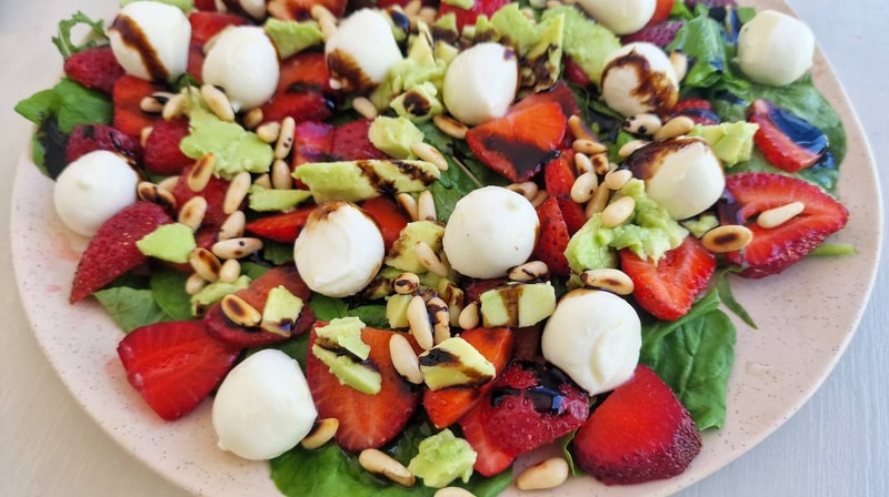 Strawberry Avocado Mozzarella Salad