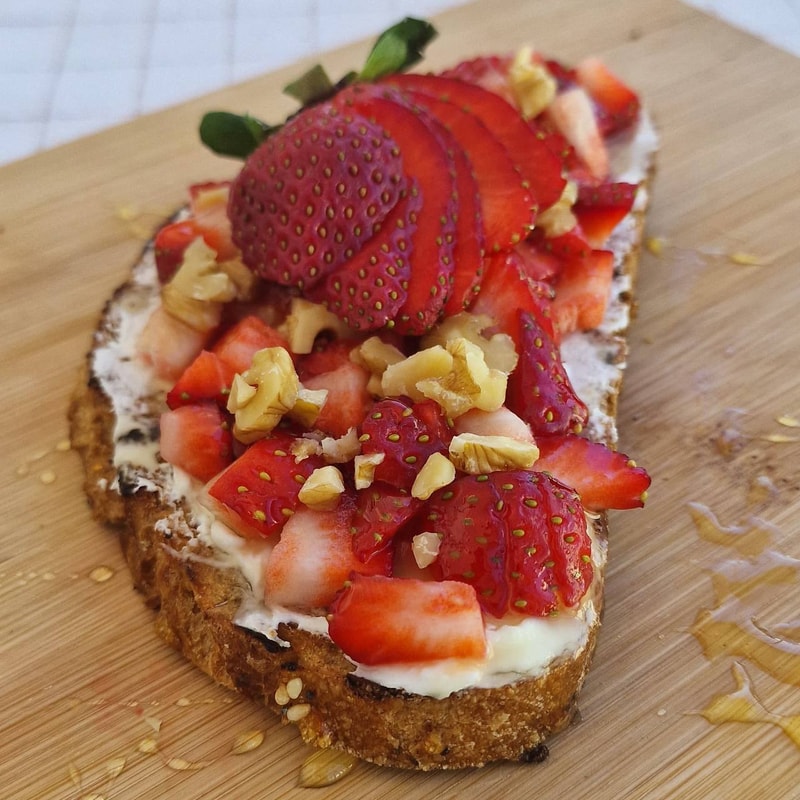Strawberry Cream Cheese Toast