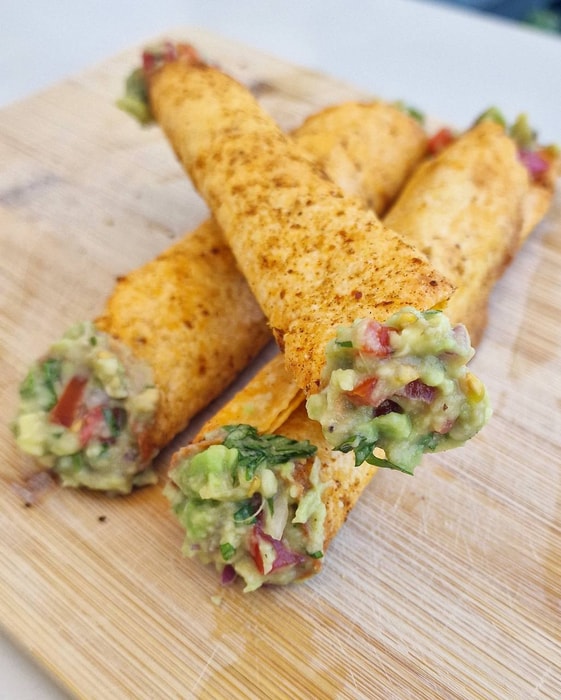 Tortilla Cigars with Guacamole